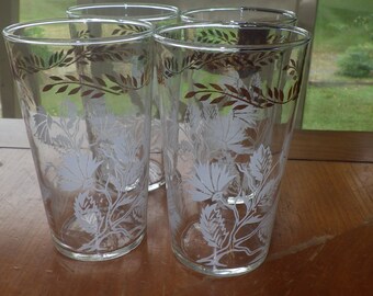 Vintage Drinking glasses Tumblers coolers white floral gold trim 4 12oz flat bottom
