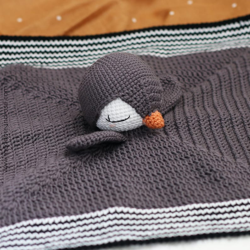 Crochet lovey pattern Po The Playful Penguin security blanket amigurumi Pattern, crochet penguin, PATTERN English, French & German ONLY image 6