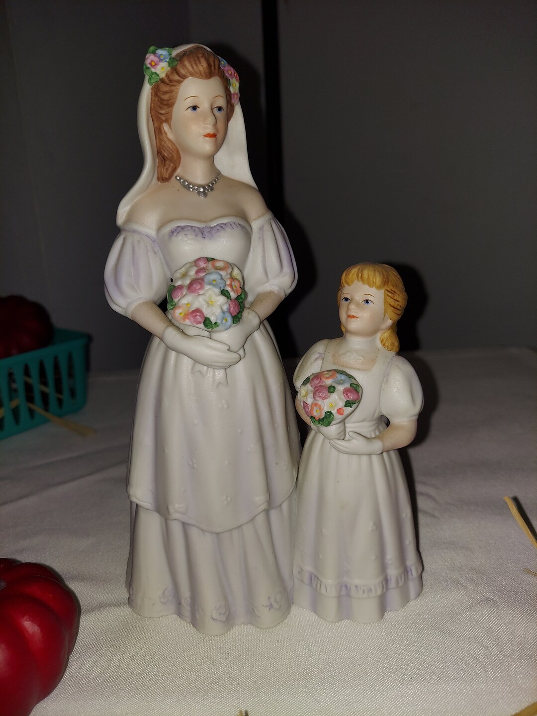 Homco Home Interiors Porcelain Figurine the Brides Day 8.5 Tall EUC
