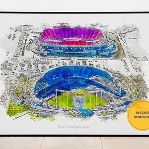 Könnte beinhalten: Ein Aquarellgemälde des Harry S. Truman Sports Complex in Kansas City, Missouri. Das Gemälde zeigt das Kauffman Stadium und das Arrowhead Stadium. Das Gemälde ist in einem schwarzen Rahmen.
