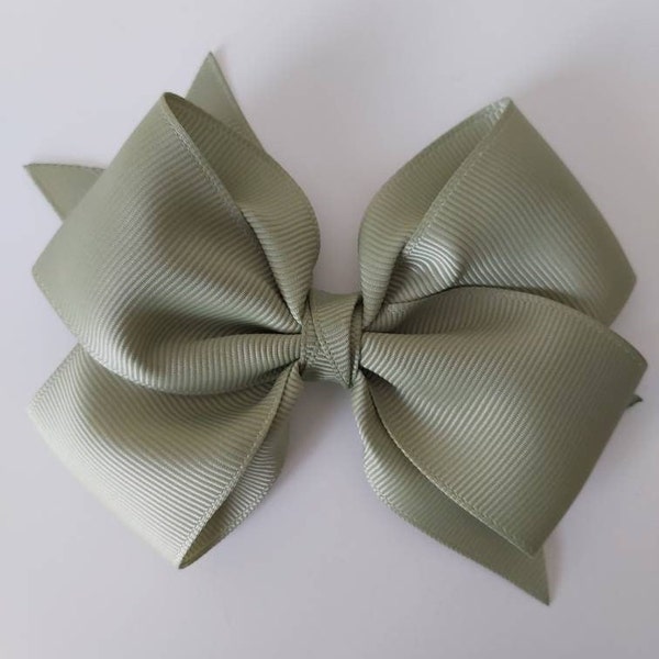 Solid Color Hair Bow, Rustic Sage Green Hair Bow, 4 Inch Hair Bow, Fall Color Hair Bow, Girl Hair Bow, Toddler Hair Bow, Sage Green Barrette