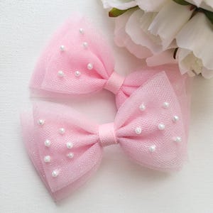 Tulle Hair Bow, Light Pink Tulle Hair Bow, Tulle Pearl Bow, 5 Inch Hair Bow, Spring Hair Bow, Toddler Hair Bow, Wedding or Baptism Hair Bow