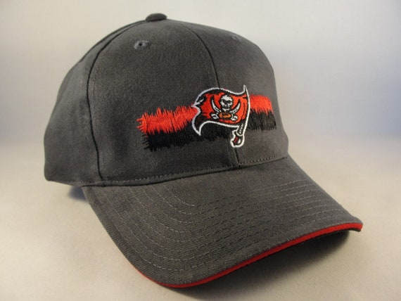 Tampa Bay Buccaneers NFL Vintage Strapback Hat Ca… - image 3