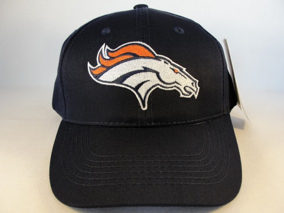 Denver Broncos NFL Vintage Snapback Hat Cap Annco… - image 1