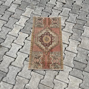 1.5 x 2.8 Ft, Turkish small rug, Oushak small rug, Vintage small rug, Handmade small rug, Bohemian small rug, Natural small rug, Orange rug