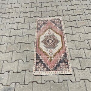 Tapis turc, tapis Oushak, tapis vintage, tapis anatolien, petit tapis, petit tapis turc, petit tapis vintage, petit tapis oushak, tapis de porte, tapis de bain,