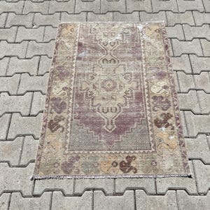 Small runner rug,Turkish rug,Oushak rug,Vintage rug,Handmade rug,Anatolian rug,Handwoven rug,Faded vintage rug,Turkish vintage rug,2x3 rug