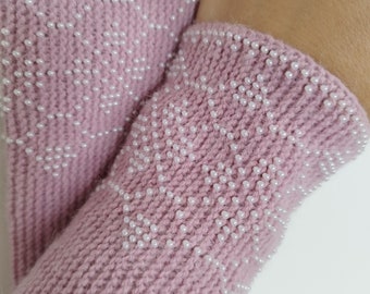 Handgemachte Rosa Alpaka Pulswärmer: Perlen Schneeflocken Strickbündchen
