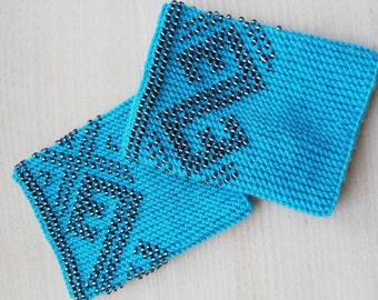 Handgestrickte Armstulpen aus Merino Wolle