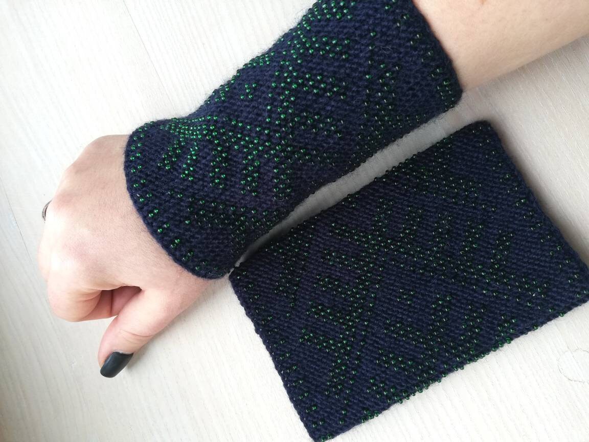 Beaded Cuff, Beautiful Merino Wool Wristband, Handmade Wrist Warmers