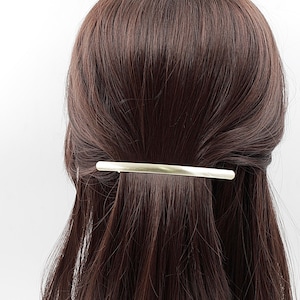 Long and thin hair barrette in brushed gold metal 10.5cmx0.7cm