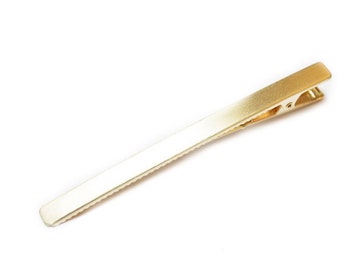 Long flat crocodile hair clip in gold brushed metal 8cmx0.6cm