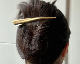 Concorde hair clip in brushed gold metal 13cm