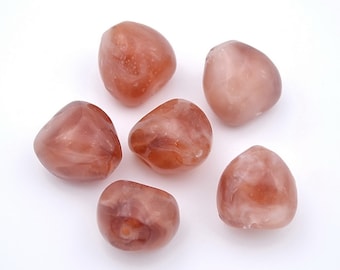 Set of 10 pearls shape acrylic heart 21x21x17mm - brown