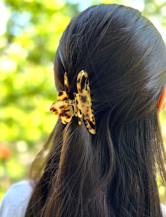 Flower Hair Clip, 8cm, Turtle Design, Made of Acetate - Etsy display picture 1