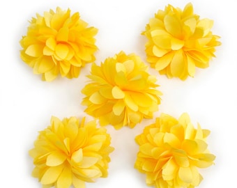 Set of 5 small satin fabric flowers