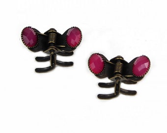 2 small crab hair clips with antique style faceted beads 2.3cm