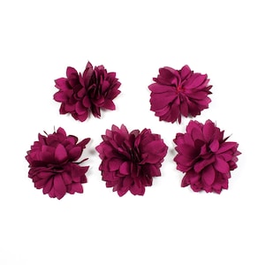 Conjunto de 5 pequeñas flores de tela de satén