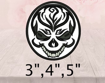 Cheerful Skull Embroidered Patch: Biker Iron On/Sew On