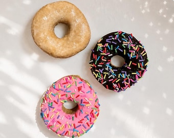 GLAZED DONUT 3D Wall Art - Resin Donut Sculpture | Pink Sprinkle Donut Decor | Kitsch Kitchen Wall Decor | Bakery Candy Art | Dopamine Decor