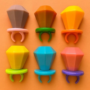 RING POP Jumbo 3D Resin Wall Art Sculpture/ fake candy/ fake food/ pop art/ Wall candy / lollipop art/ sucker art / 3D Candy Sculpture/ Pink