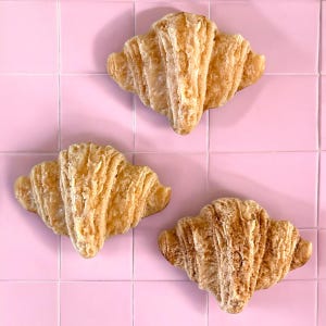 CROISSANT ROLL 3d resin wall art / wall sculpture/ realistic / dopamine decor/ fake food breakfast / French pastry/ Kitschy wall sculpture