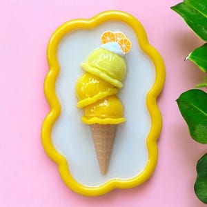 ZITRONE Eistüte 3D Wand Kunst Skulptur/ 23 cm / Waffel Kegel / Kirsche / Fake Food / Pop Art / gelbe Wand Kunst