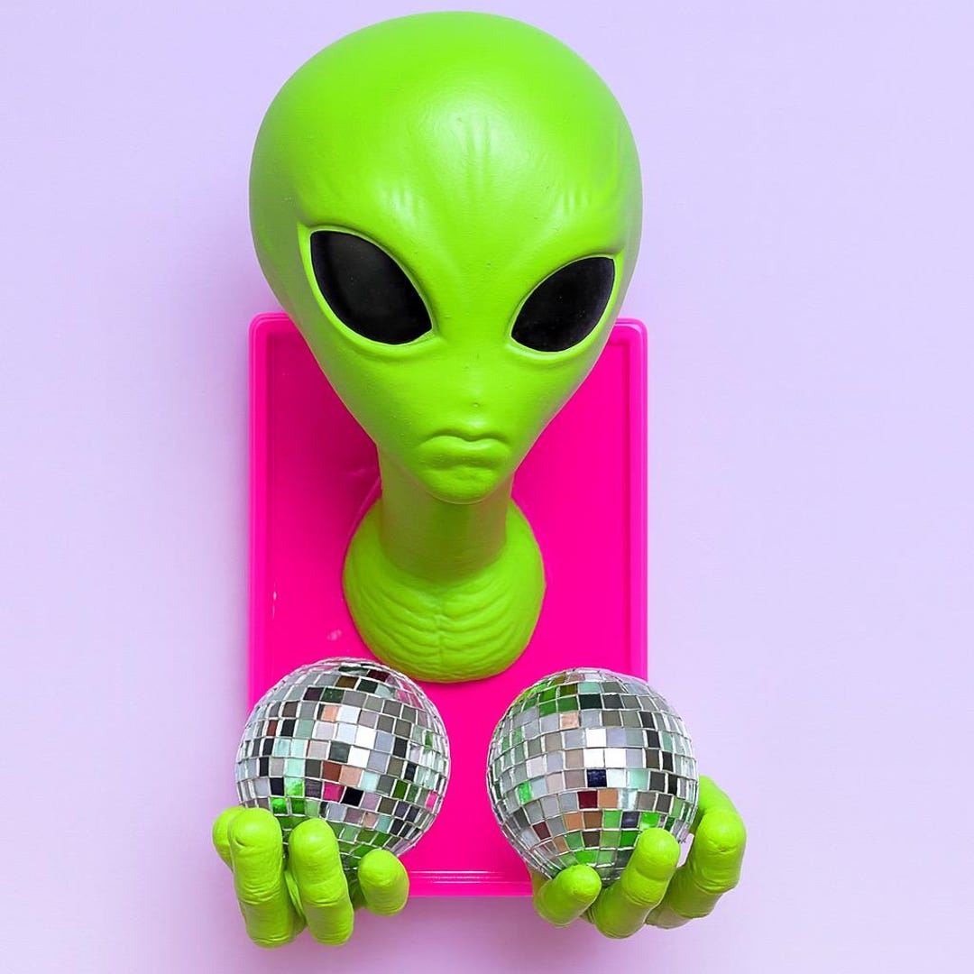ALIEN Disco Ball Wall Art – 3D Resin Sculpture | Kawaii Dopamine Decor ...