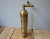 Turkish Coffee Spice Grinder, Brass Coffee Grinder, Hand Held Vintage Grinder, Retro Decor, Authentic Coffee Mill, Pepper Mill