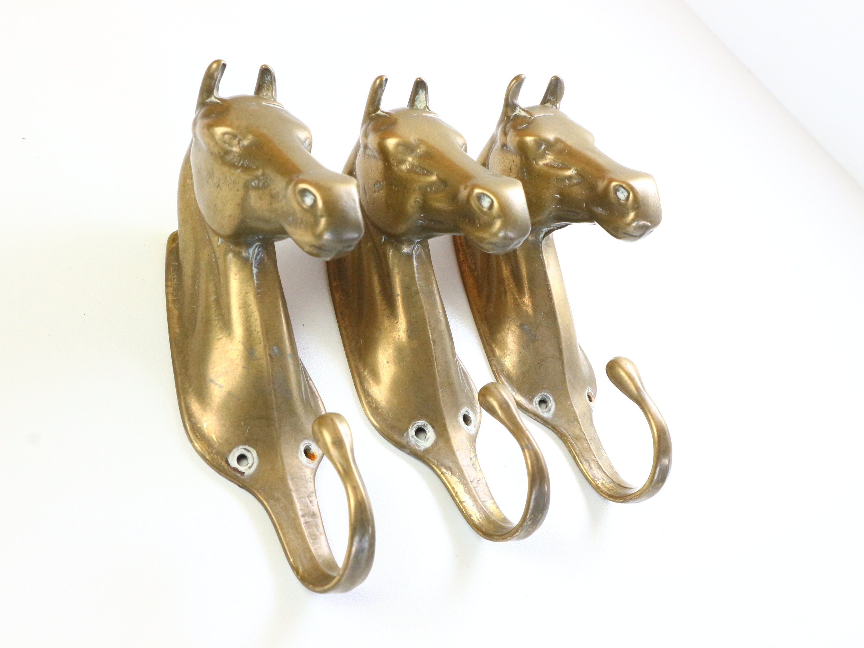 (2) HORSEHEAD WALL HOOKS, WESTERN, HAT, COAT, KEY, DRAWER KNOBS, BARN, GOLD