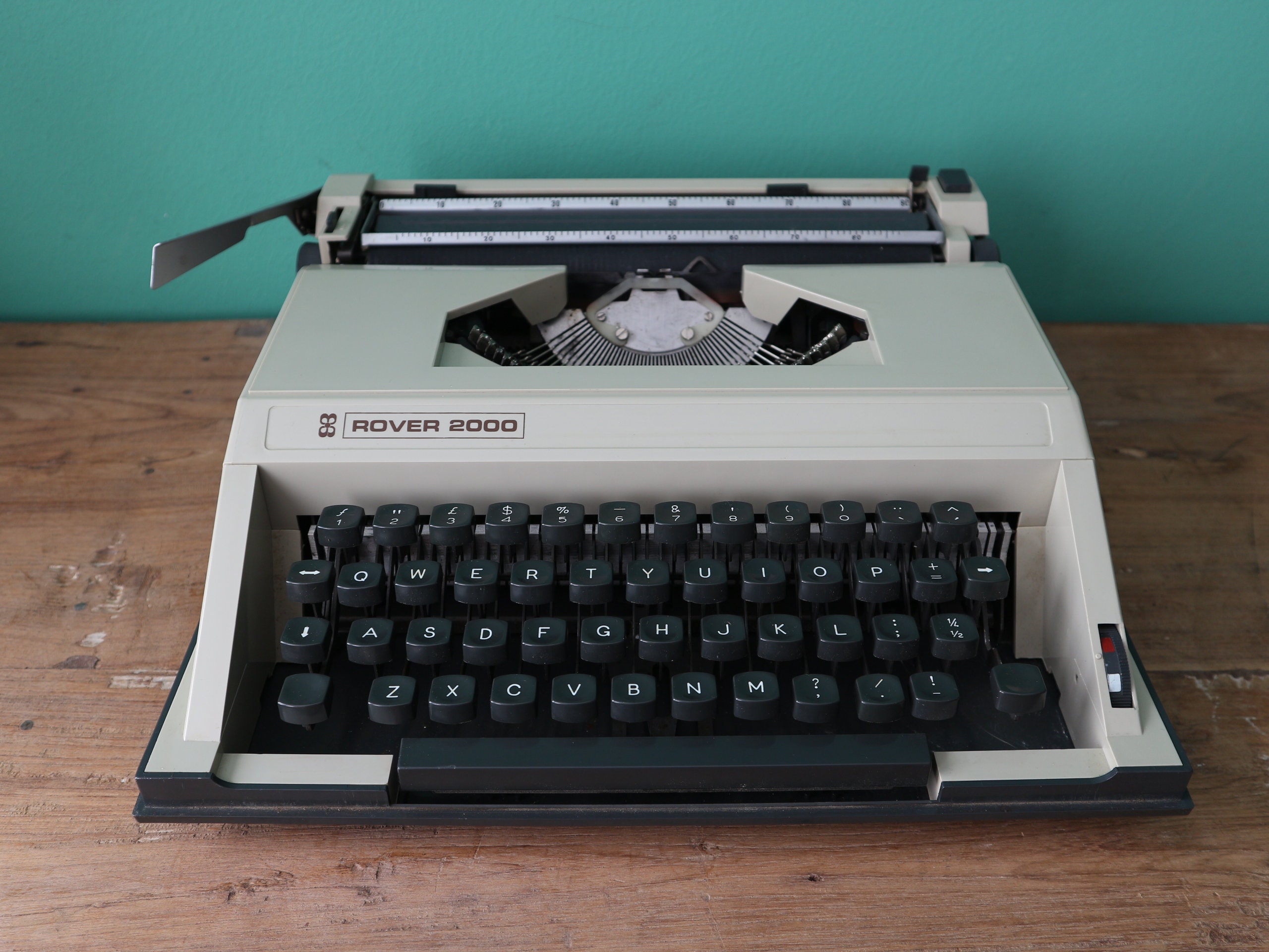 Rover 2000 Typewriter. Vintage Typewriter Typewriter Grey / - Etsy