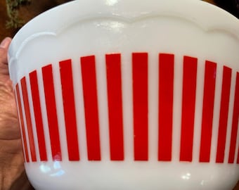 Vintage continental company hazel atlas red stripe bowl8”