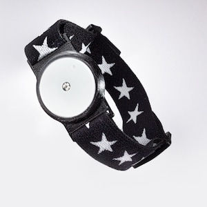 Freestyle Libre Sensor Armband for Protecting your Freestyle Libre Sensor White/Black Holder With Super Soft Star Band