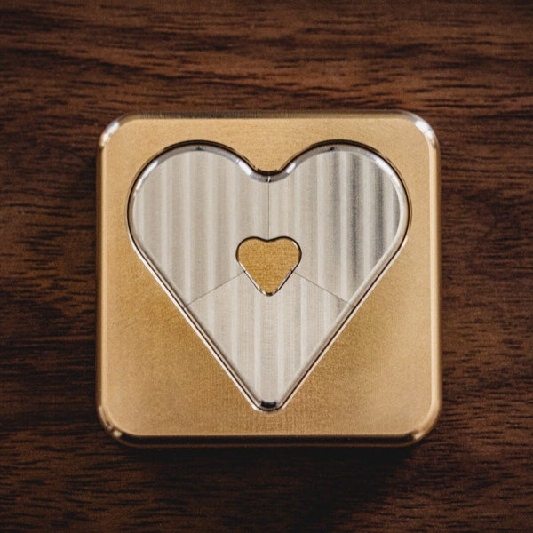 Heart In Heart Puzzle  - Gorgeous Collectable Strijbos Metal Puzzle