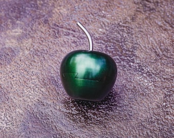 Green Dovetail Apple Puzzle - Gorgeous Collectable Metal Puzzle