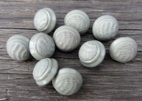 10 Cabochons Kunstoff 12mm