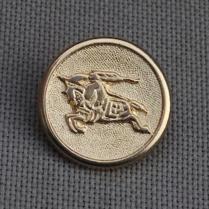 Burberry buttons - Etsy 日本