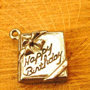 Happy Birthday Gift charm