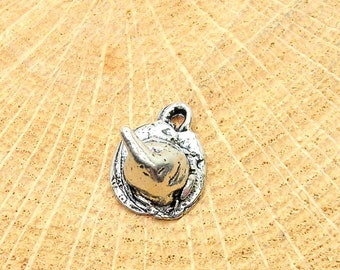 Little witch hat charm