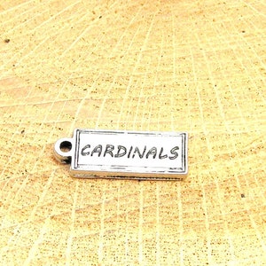 Cardinal charm