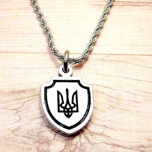 Ukraine coat of arms insignia medal charm necklace