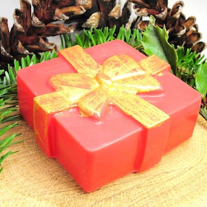 Christmas gift so cute Glycerin  Christmas Peppermint scented Soap 5 ounce bar