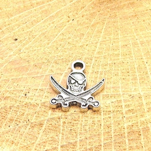 Pirate skull and cross bones mascot team charm