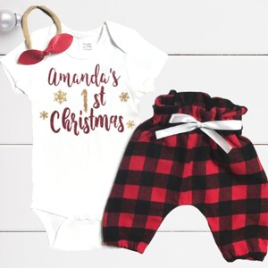 My First Christmas With Name - Custom 1st Christmas Outfit Baby Girls - Bodysuit + Red / Black Buffalo Check Pants + Red Bow