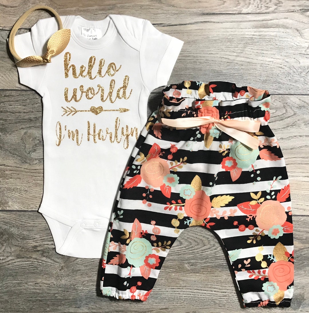 Newborn Outfit Hello World - Coming Home Custom Baby Girl Outfit ...