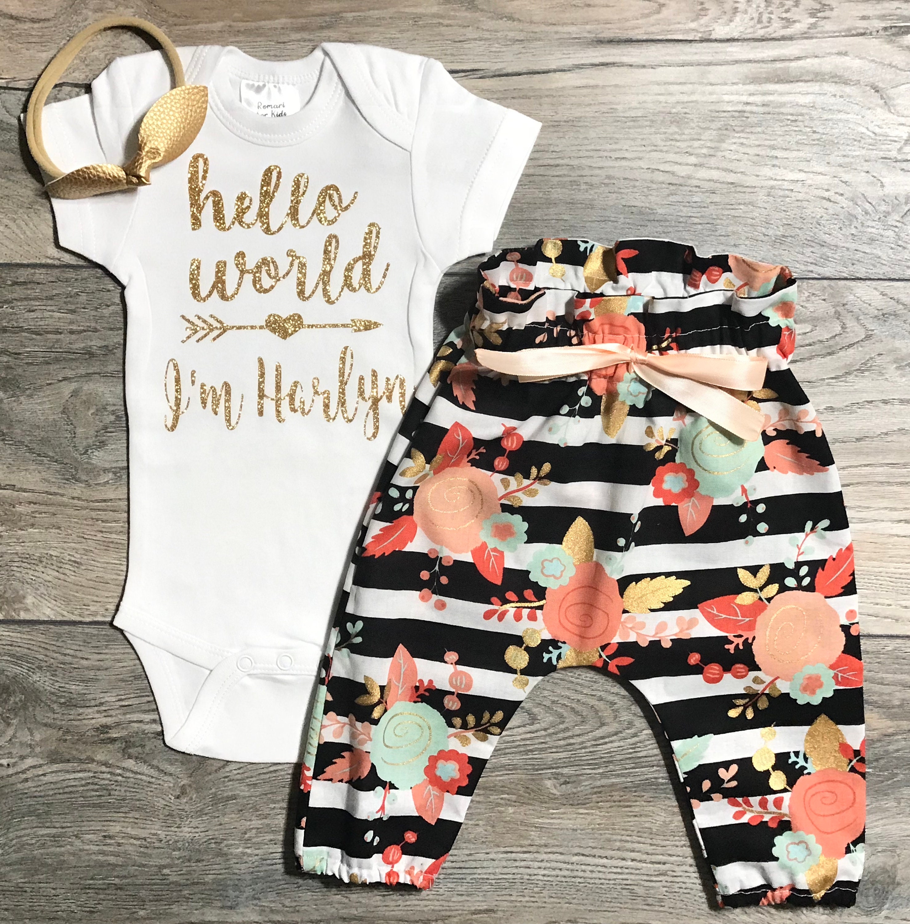 Newborn Outfit Hello World - Coming Home Custom Baby Girl Outfit ...