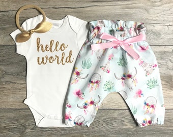 Hello World Newborn Take Home Outfit - Gold Glitter Bodysuit + Boho Bull Skull Pants + Bow / Headband - Newborn Baby Girl Outfit