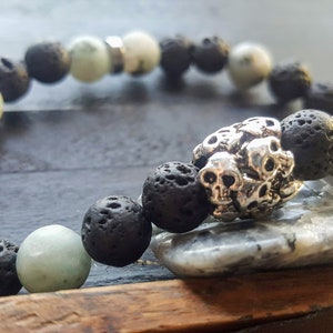 Sesame Jasper Skull stretch bracelet, Skull bracelet, Skull jewelry, Unisex jewelry, Mens fashion, Mens bracelet, Teen gifts, Gift for him