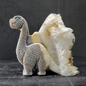 Brontosaurus quartz carving, Dinosaur statue, Dinosaur figurine, Dinosaur home decor, Crystal animals, Crystal carvings, Geode, History