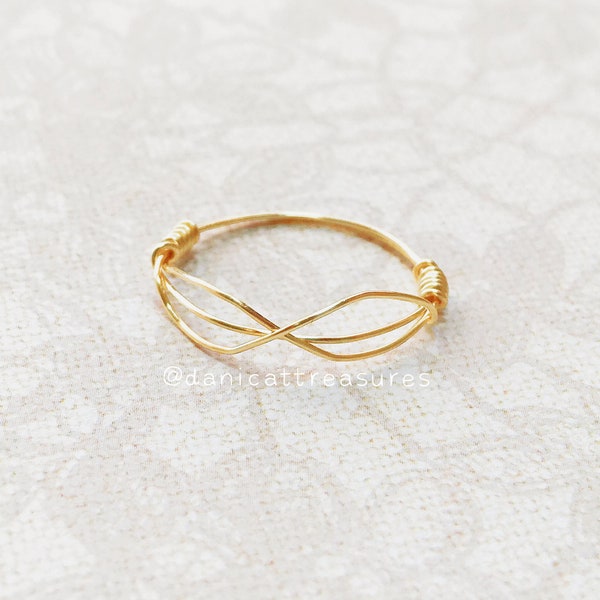Twist Wire Ring, Gold Wire Ring, Gold Twisted Ring, Cute Ring, Stackable Ring, Stacking Ring, Twist Ring, Minimalist Ring, Unisex Ring